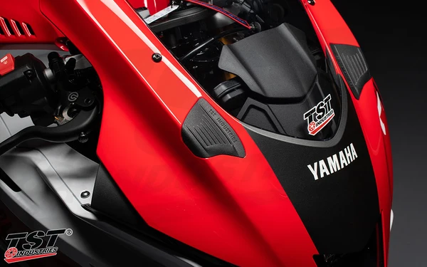 TST Mirror Block Off Plates for Yamaha YZF-R7 2026+ - Image 3