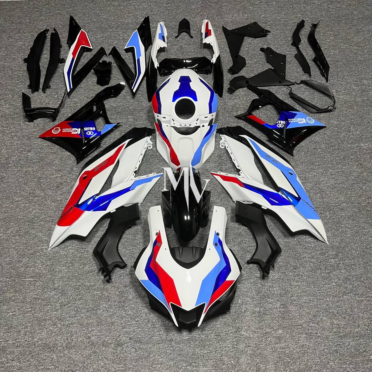 Yamaha R25 2019-2024 White with Tricolor BMW ABS Fairings | Motovation Frgs