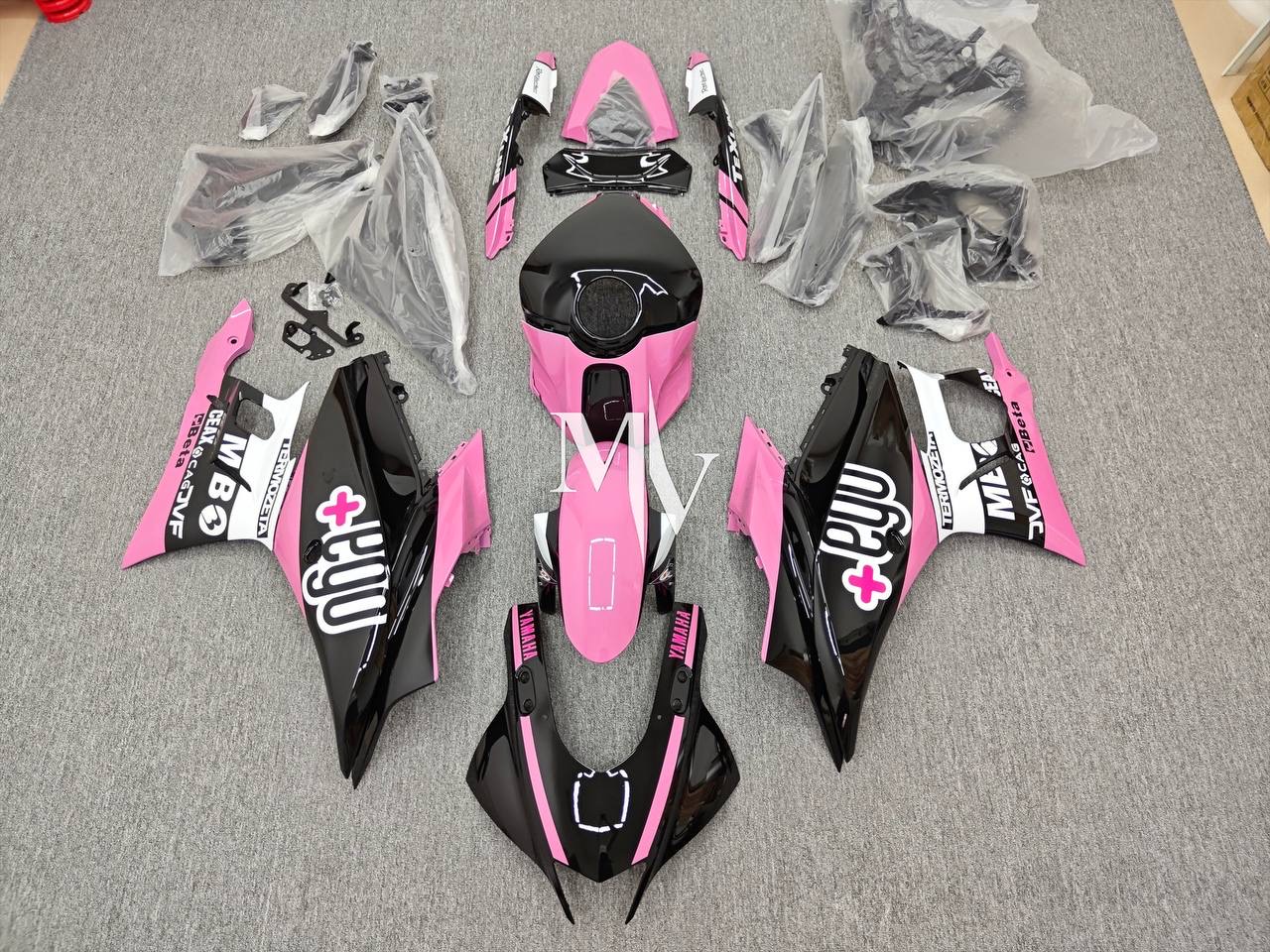 Yamaha R25 2019-2024 Pink with Black ABS Fairings | Motovation Frgs