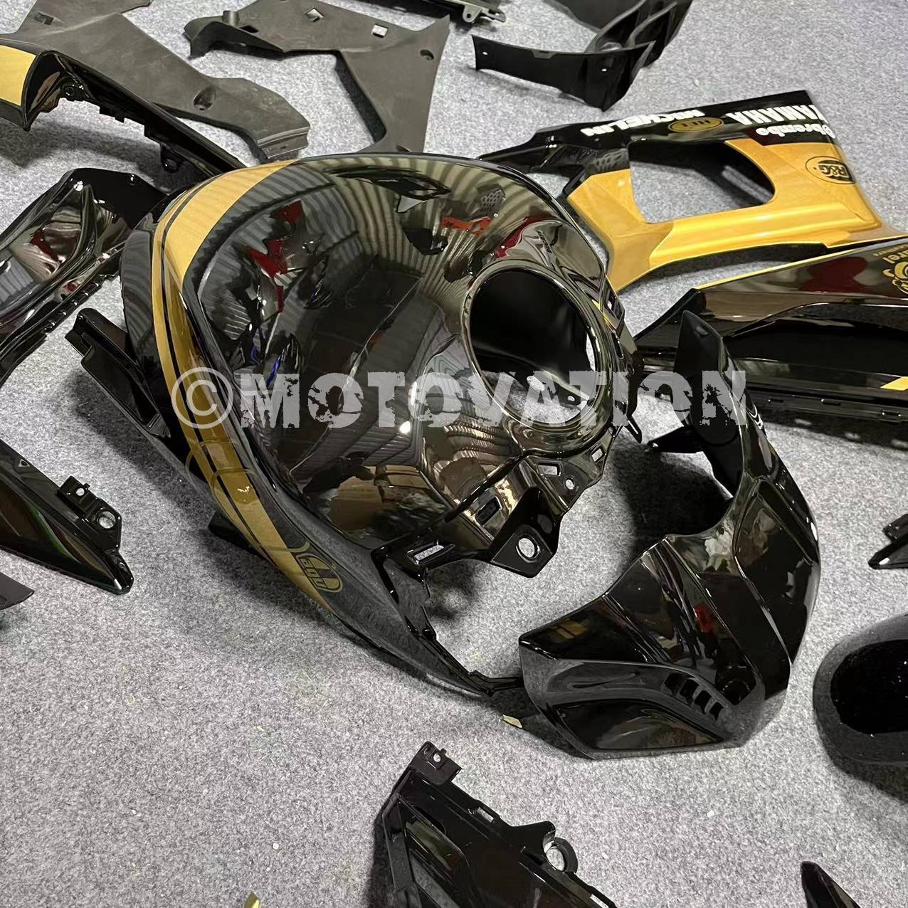 Yamaha R25 2019-2024 Black with Gold ABS Fairings | Motovation Frgs - Image 6