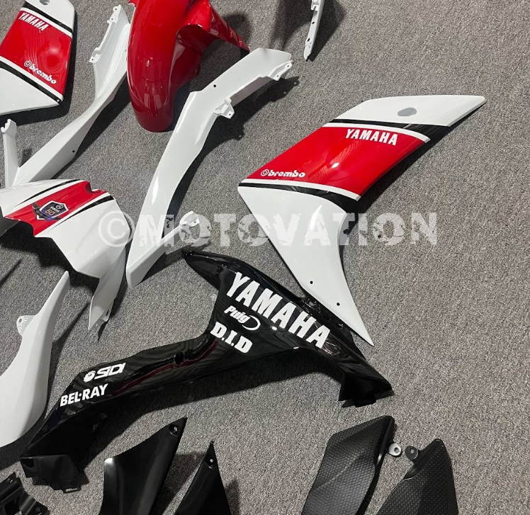 Yamaha R1 2007-2011 White with Red ABS Fairings | Motovation Frgs - Image 5