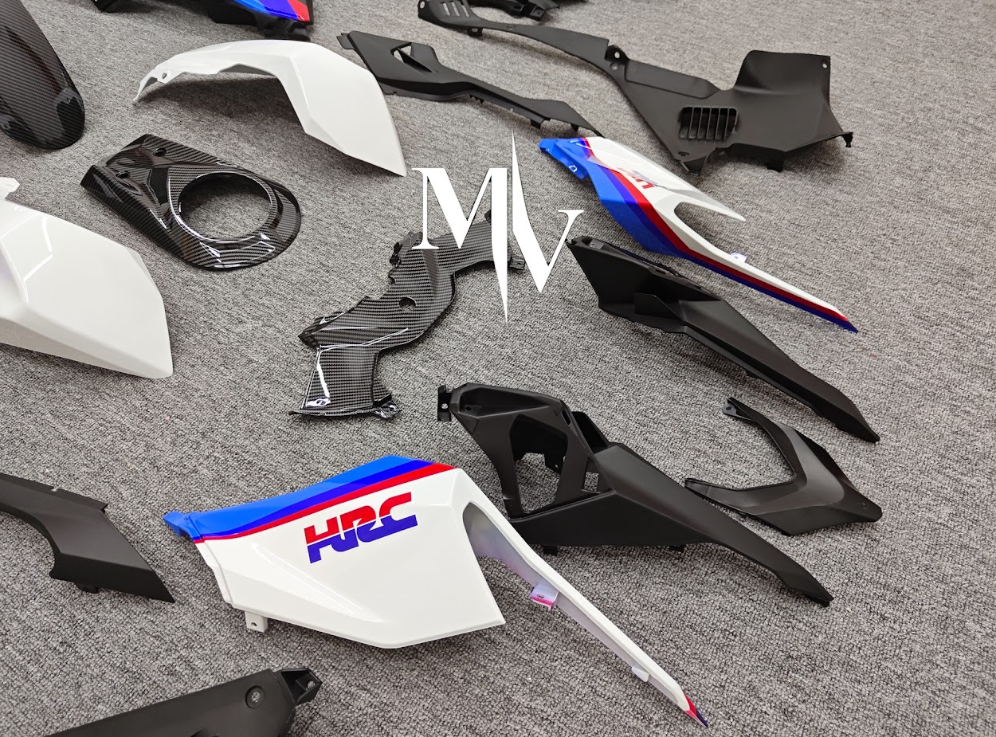 Honda CBR250RR 2017-2025 Carbon Look Trico ABS Fairings | Motovation Frgs - Image 4