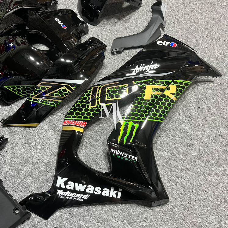 Kawasaki ZX10R 2011-2015 Black with Green ABS Fairings | Motovation Frgs - Image 4