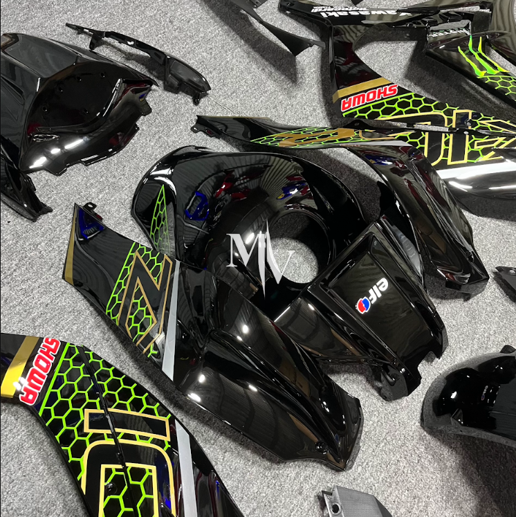 Kawasaki ZX10R 2011-2015 Black with Green ABS Fairings | Motovation Frgs - Image 5