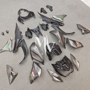 Kawasaki Z800 Matte Grey with Black ABS Fairings | Motovation Frgs