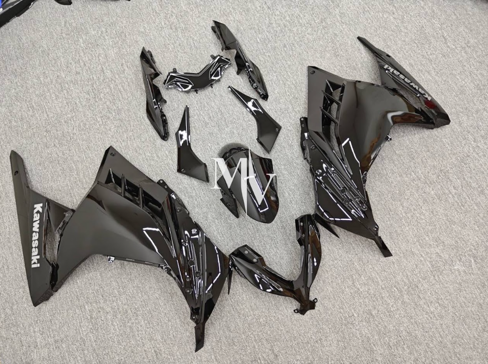 Kawasaki NINJA 250 2018-2024 Black ABS Fairings | Motovation Frgs - Image 5