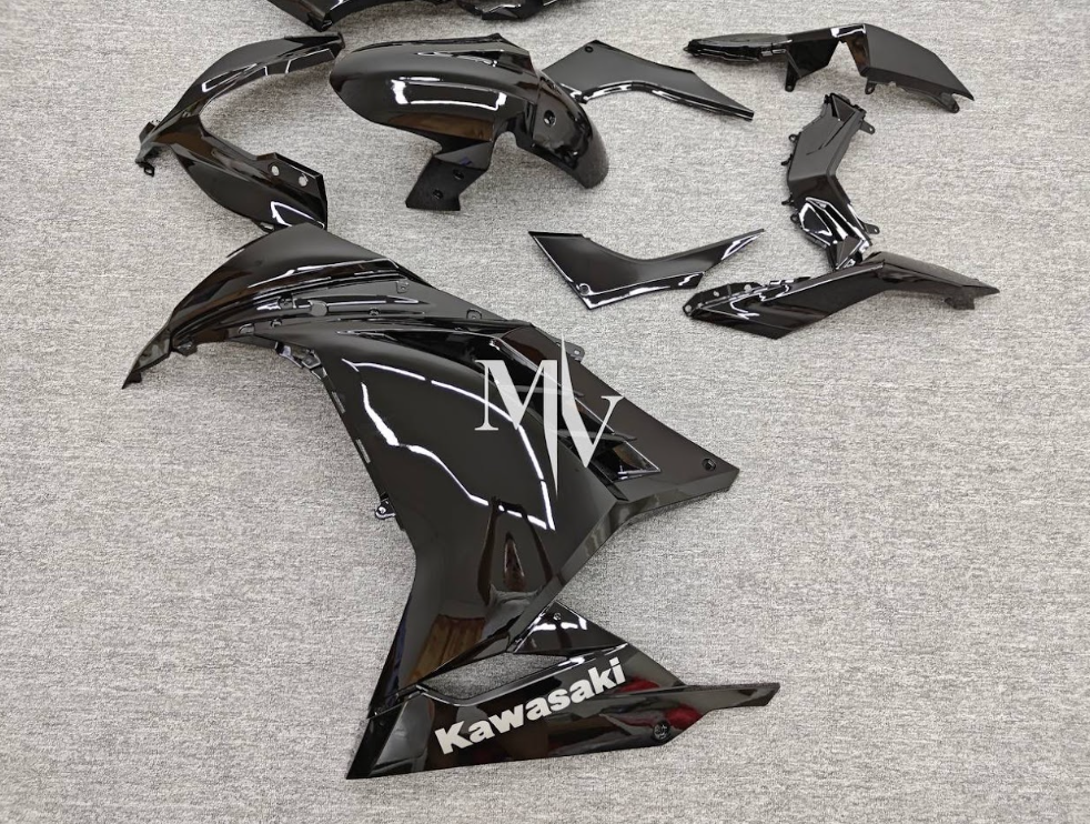 Kawasaki NINJA 250 2013-2017 Black ABS Fairings | Motovation Frgs - Image 3