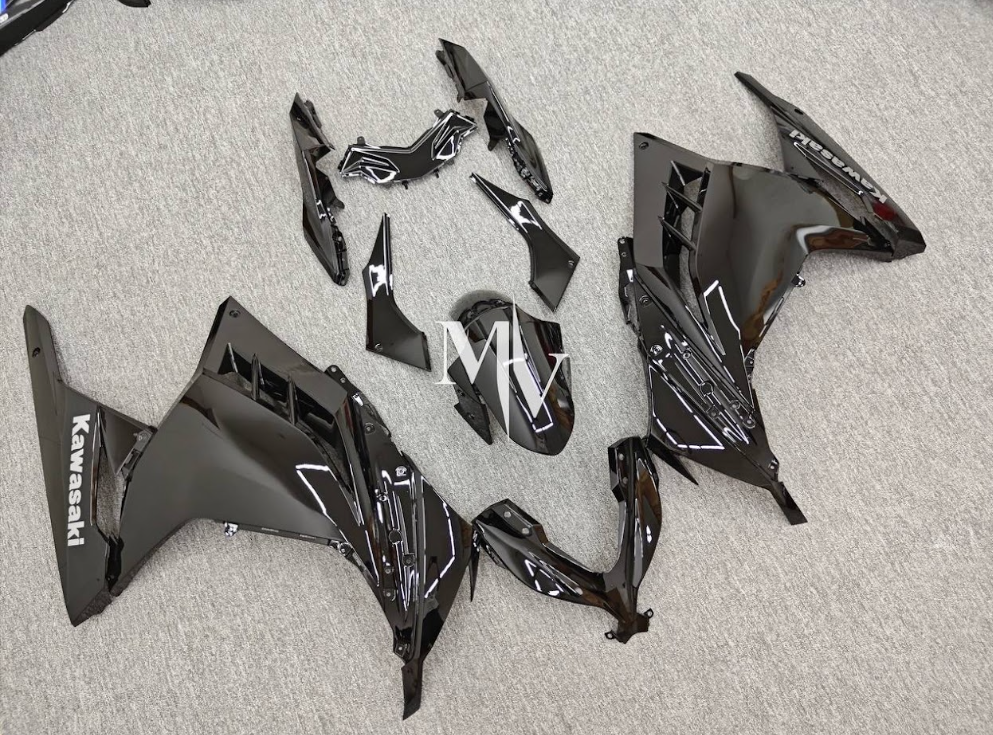 Kawasaki NINJA 250 2013-2017 Black ABS Fairings | Motovation Frgs - Image 5