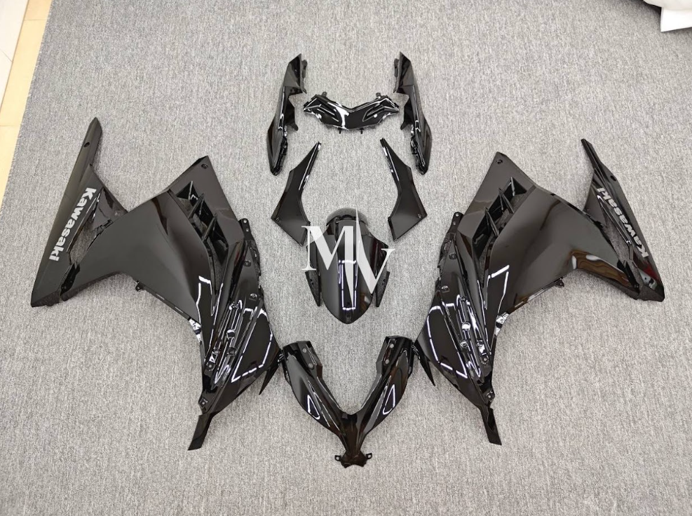 Kawasaki NINJA 250 2013-2017 Black ABS Fairings | Motovation Frgs