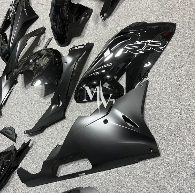 BMW S1000RR 2015-2018 Black ABS Fairings | Motovation Frgs - Image 3