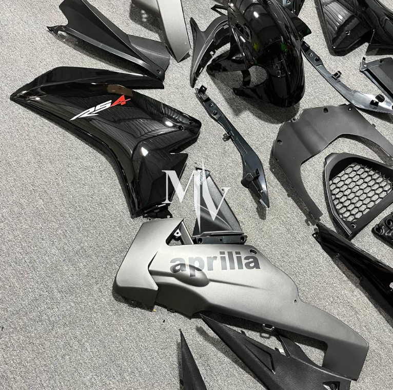 Aprilia Rsx4 2009-2014 Black with Matte Smoke Silver ABS Fairings | Motovation Frgs - Image 4