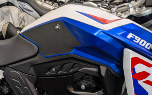 Eazi-Grip BMW F 900 GS 2024-2026 Tank Grips - EVO