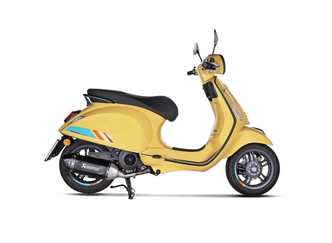AKRAPOVIC STAINLESS STEEL SILENCER PIAGGIO VESPA PRIMAVERA 125 / S / TOURING / SPRINT 2024-2026 - Slip on - Image 2